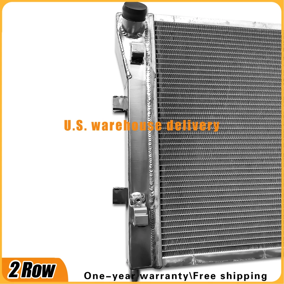 2-Rows Aluminum Racing Radiator For 2003-2013 Chevy Corvette SSR 5.3L 6.0L AT Foto 2 de 4