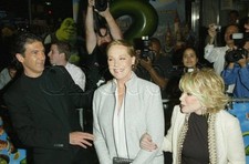 Julie Andrews 8x10 Photo 7825-15 Antonio Banderas Joan Rivers Shrek 2 Premiere