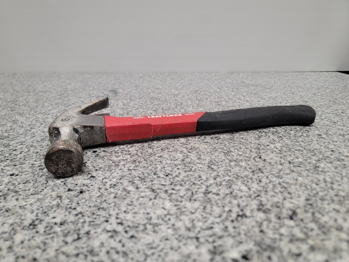 Craftsman Fiberglass General Purpose Hammer 16 Oz Overmold Grip