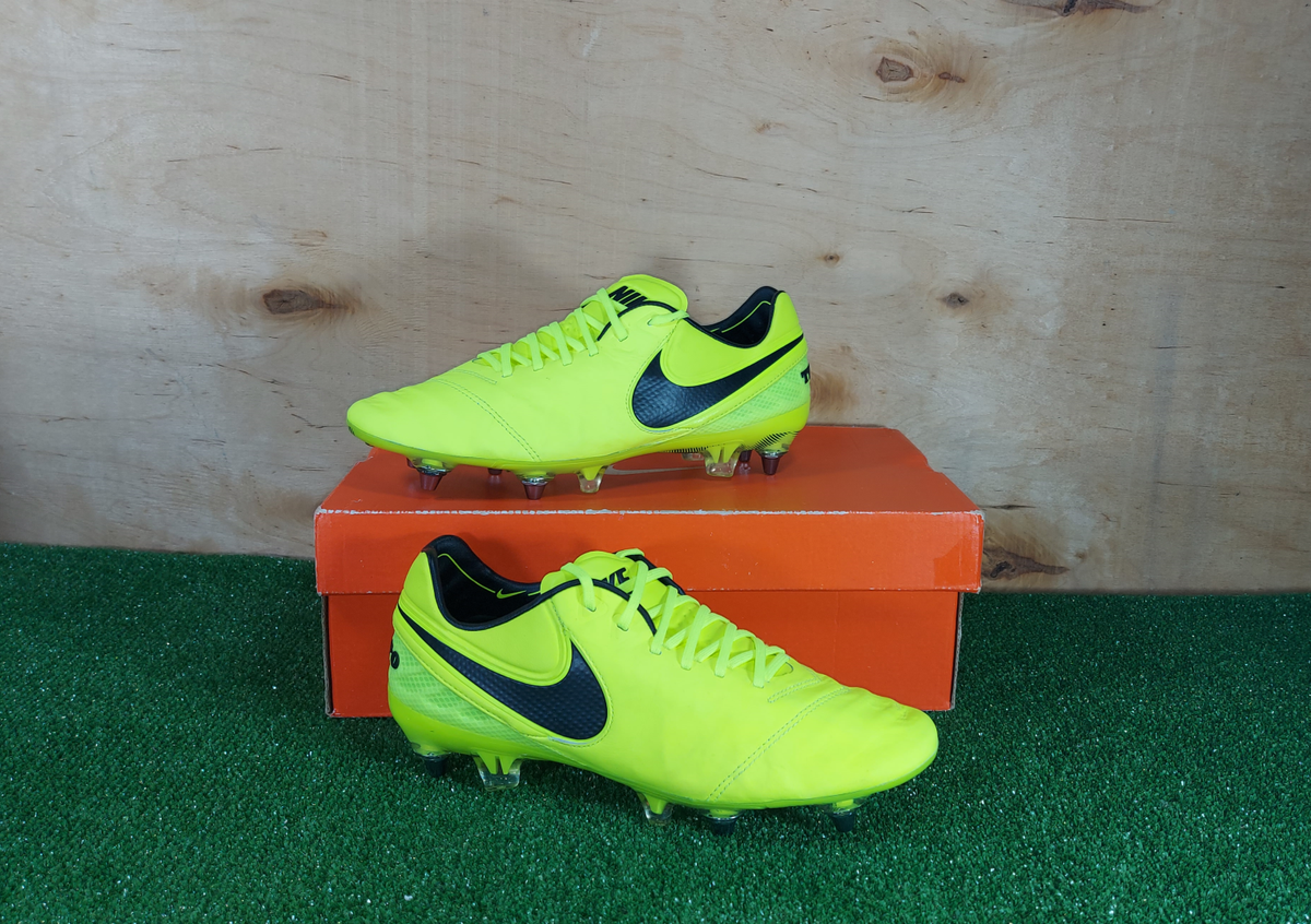 Nike Tiempo Legend VI SG Elit Green boots Cleats mens Football