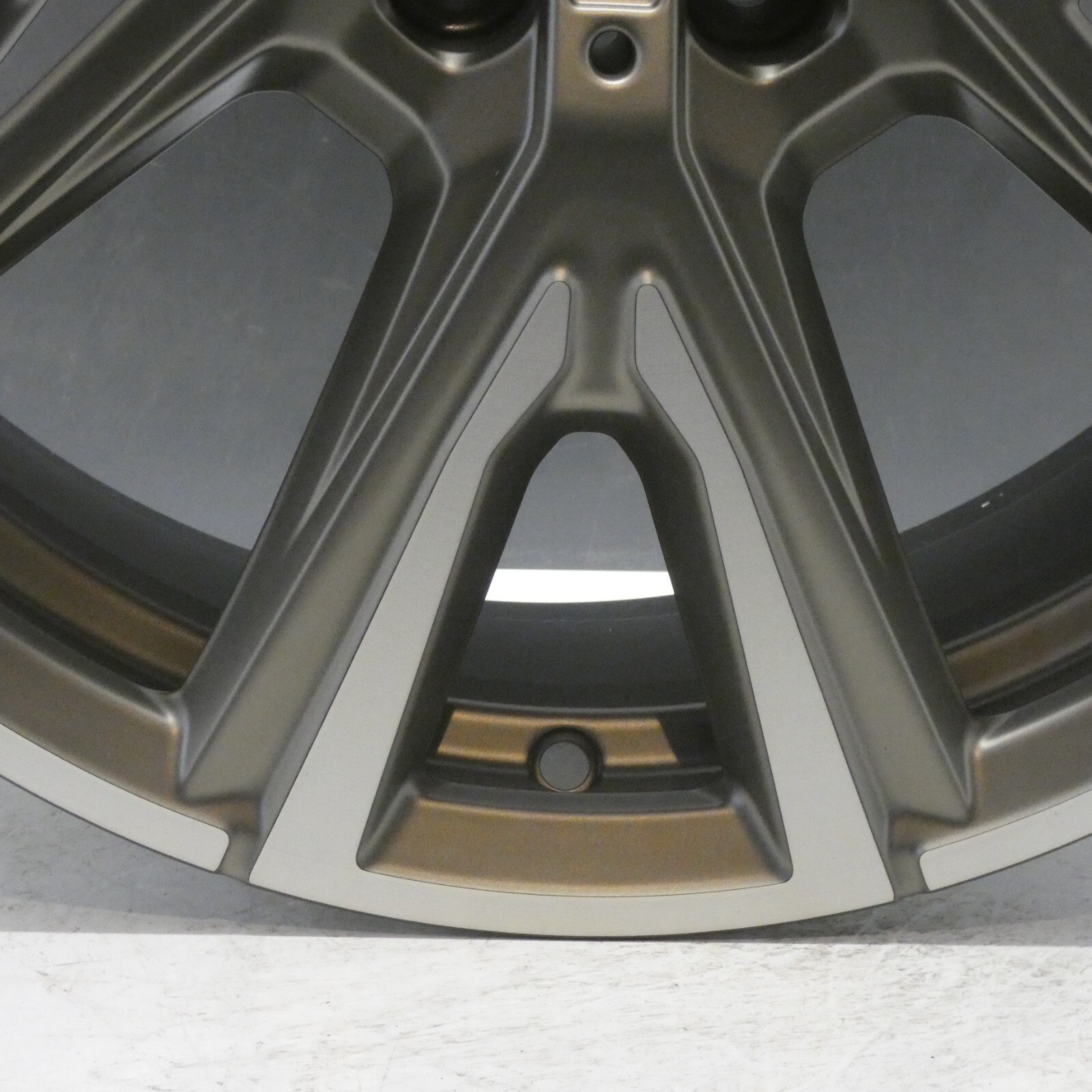 BMW M140I M240I F40 F44 19" ALLOY WHEEL RIM CERIUM GREY 557M 8053525 GENUINE X1 eBay