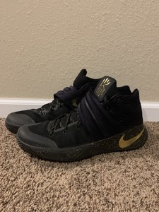 nike kyrie 2 black and gold