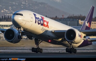 BRAND NEW GEMINI JETS 1:200 scale FedEx Express BOEING 777F