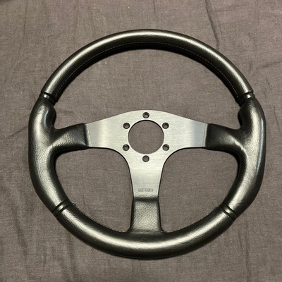 Rare MOMO VELOCE2000 35Φ Black Leather Steering Ring
