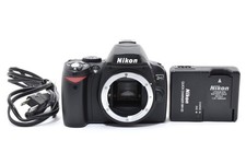 2755350 Excellent Nikon D40 DSLR Camera Body From JAPAN