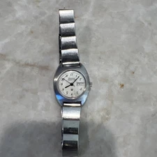 Vintage BULOVA ACCUTRON Tuning Fork Watch Date  n5 H44448 Estate Fresh