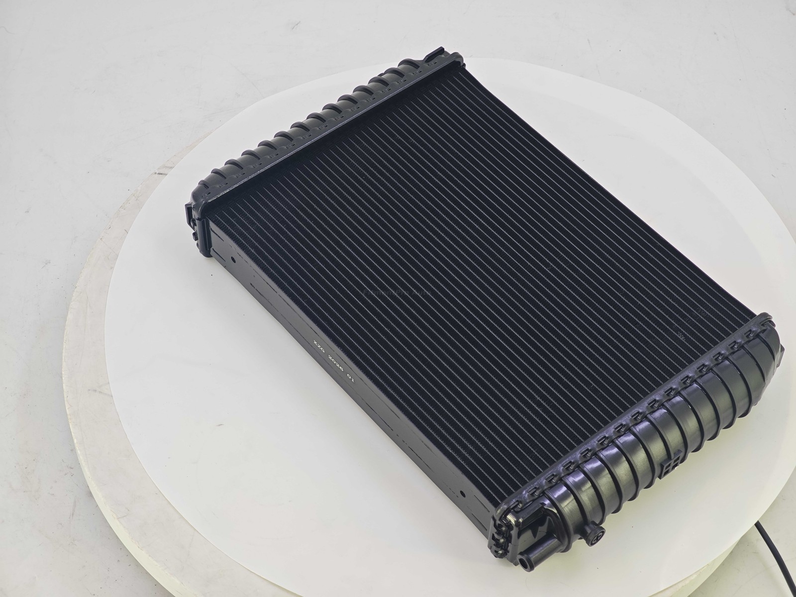 McLaren 570GT 2015-2021 Radiator P/N 13L0183CP