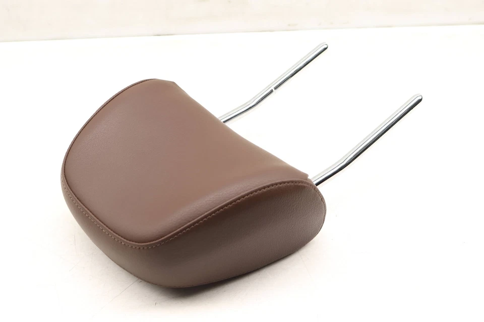 2013-2017 AUDI A5 QUATTRO - Front Headrest / HEAD REST 8K0881901AT - Image 3 of 4