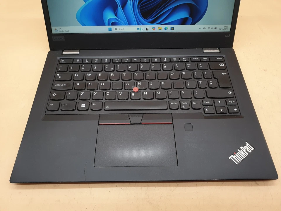 Lenovo ThinkPad L13 GEN 1 13.3 " i5-10210u 1.6GHZ 8GB ,256GB SSD WIN 11.,SL.9 - Image 3 of 4