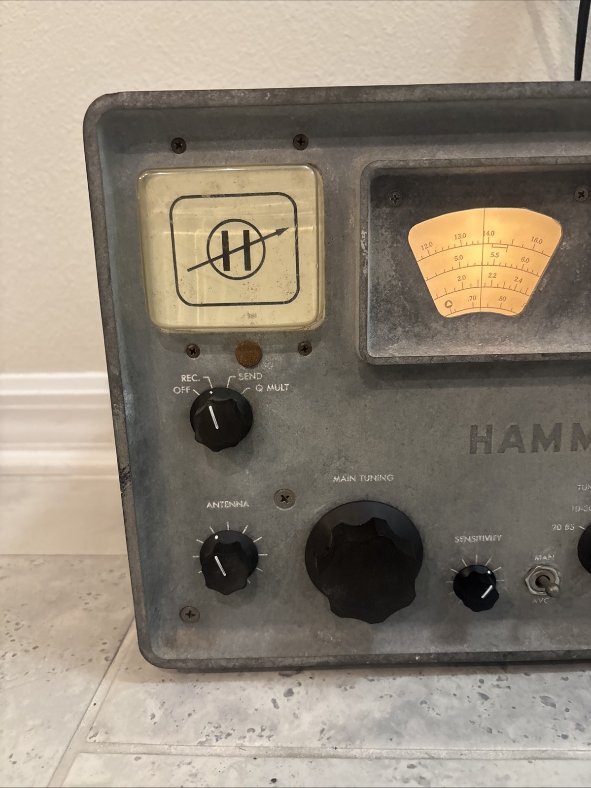 Hammarlund HQ-100 Communications Radio Receiver Power Tested Working Condition