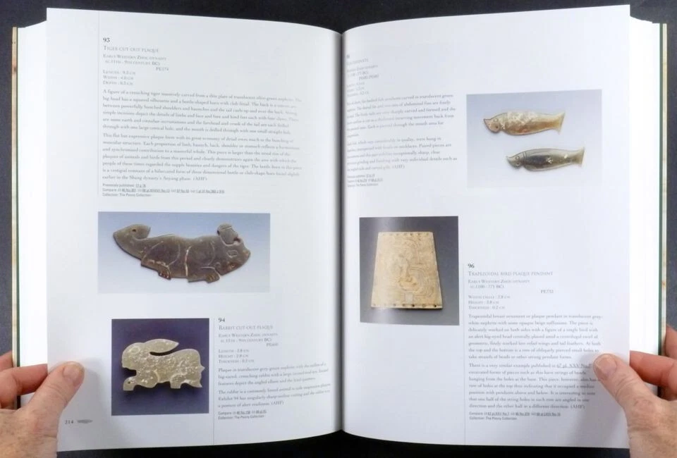 Antique Jade from China Chinese Art Museum of East Asian Art England Catalog - Image 4 of 4