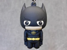 Batman NEW * Batman Clip * Blind Bag Anniversary 1989 Key Chain Monogram