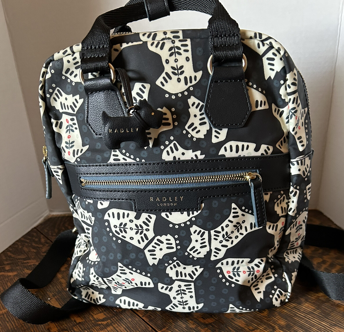 Radley London Folk Dog Backpack Nylon Zip Top Dark Bl… Gem
