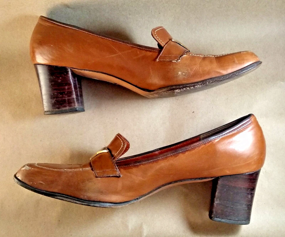 Chaussures Yves Saint Laurent Paris YSL Y Buckle Stack Heels 9 1/2 AAA with BOX! - Image 4 of 4