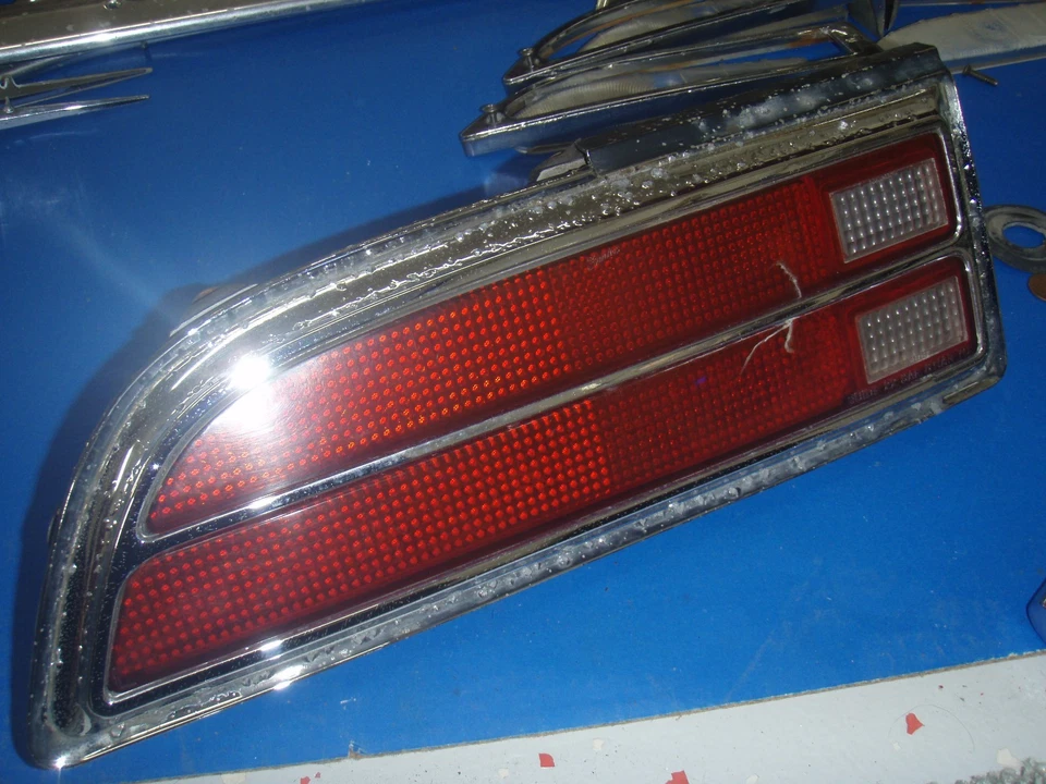 Pontiac Firebird 70 71 72 73 1970 1971 1972 1973 conjunto de luces traseras izquierda Foto 4 de 4