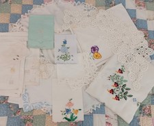 Vintage Linens Embroidery Crochet 16 Pcs. Scr...