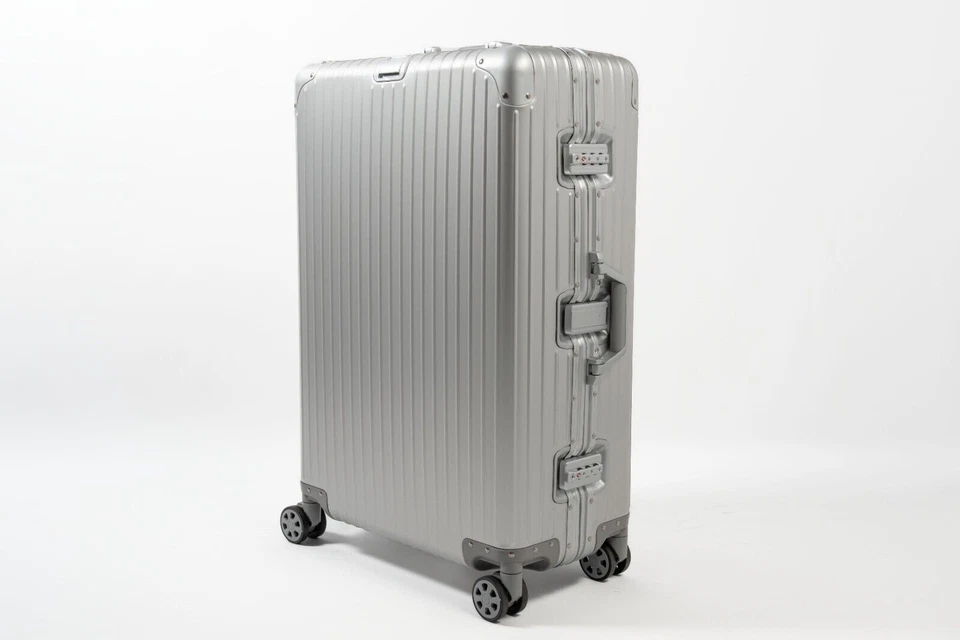 Aluminium Suitcase Carry On Travel Spinner Case 20 / 29inch- Black / Silver - Image 3 of 4