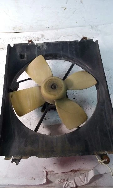 92-96 Toyota Camry conjunto de motor ventilador radiador 4 cilindros - Imagem 3 de 4