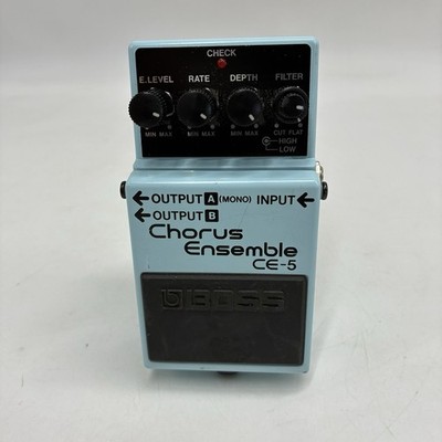 Boss CE-5 Chorus Ensemble Analog Digital Stereo Guitar Effect Pedal