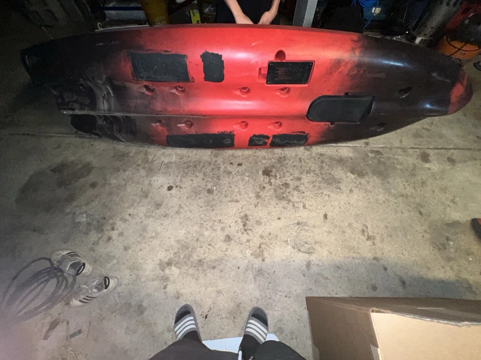 Kayak de pesca Vibe Makana 100; defecto de garantía fijo y utilizable ¡Gran descuento! Foto 2 de 3