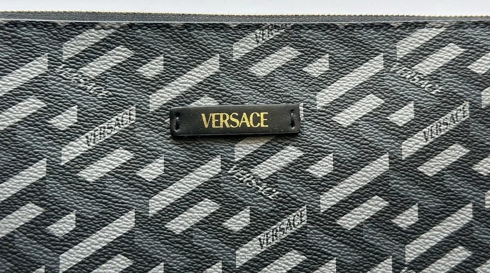 范思哲 Greca 涂层帆布大号手拿包黑色/灰色 1010525 IT 全新带标签 — 第 2/4 张图片