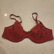 Chantelle Bra 32D Red Underwire Unlined
