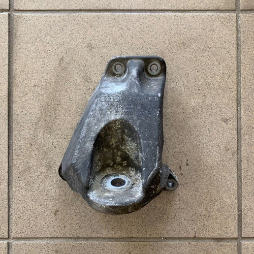 Audi A6 4F Motorhalter Motorlager Getriebehalter Halterung rechts 4F0399114B