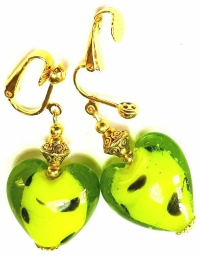 Orecchini di bigiotteria pendenti a cuore