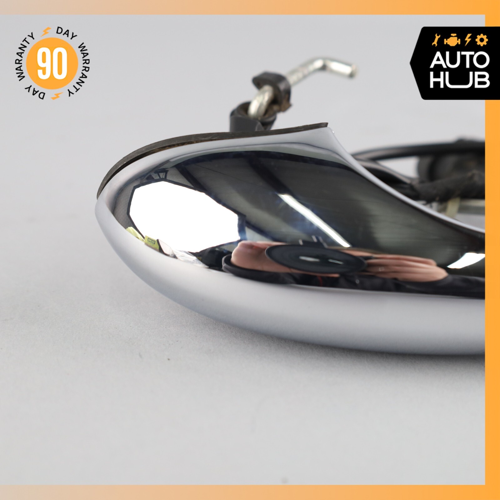 03-13 Maserati Quattroporte M139 Rear or Front Right Side Exterior Door Handle
