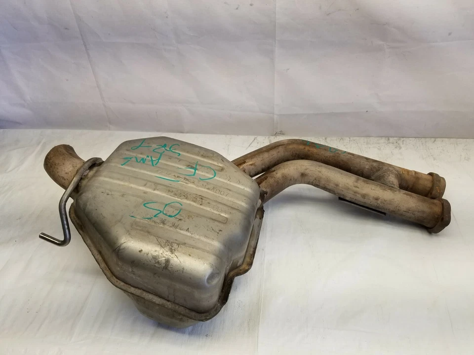 Resonador de escape original Chrysler Crossfire SRT-6 AMG - A1704910200 Foto 4 de 4