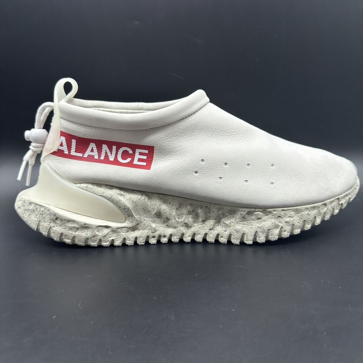 Nike MOC Flow SP / Undercover Light Bone/University Red Nike MOC Flow SP / Undercover Light Bone/University Red
