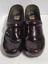 Women's Dansko XP 2.0 Tooled Brown Floral Clog sz 41