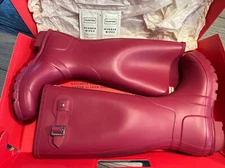 Hunter Original Womens Raspberry Rain Boots Size 7