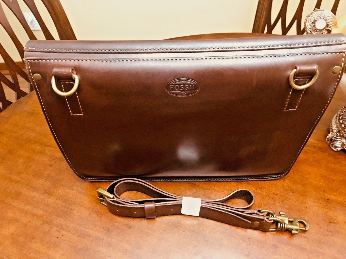 FOSSIL Burnished Leather Briefcase / Messenger Bag / Postal Bag 