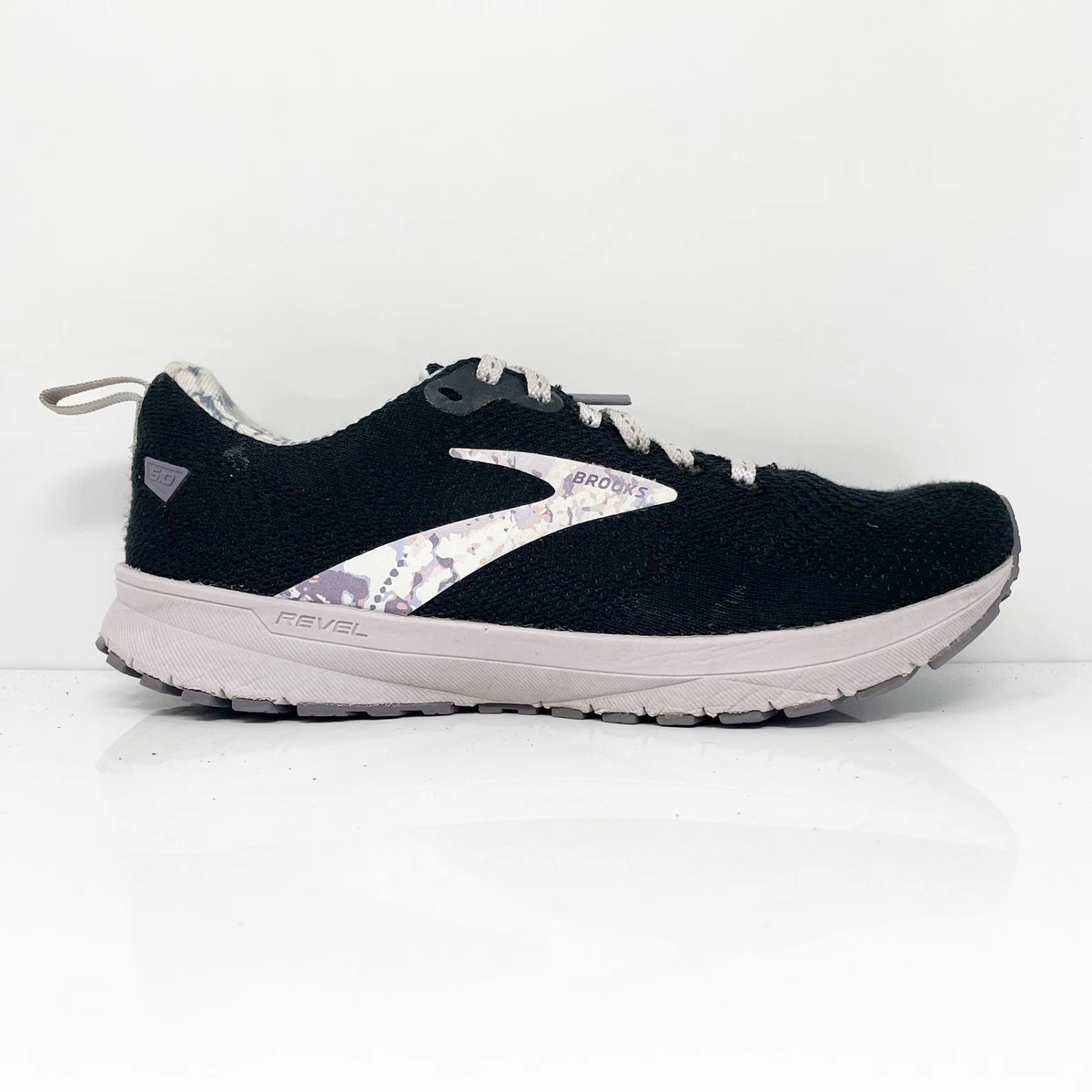 Brooks top sneakers black