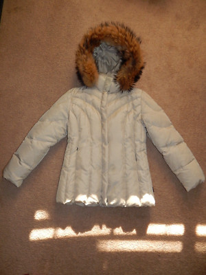 Calvin Klein Women's Puffer Jacket L: Duck Down Genuine Raccoon Fur Trim