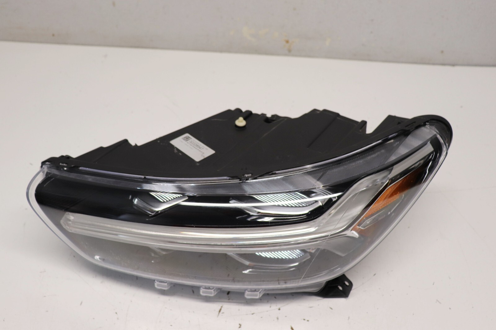 OEM Volvo Xc40 Left Driver Side LED Headlamp 32228547 Tab Chip for  