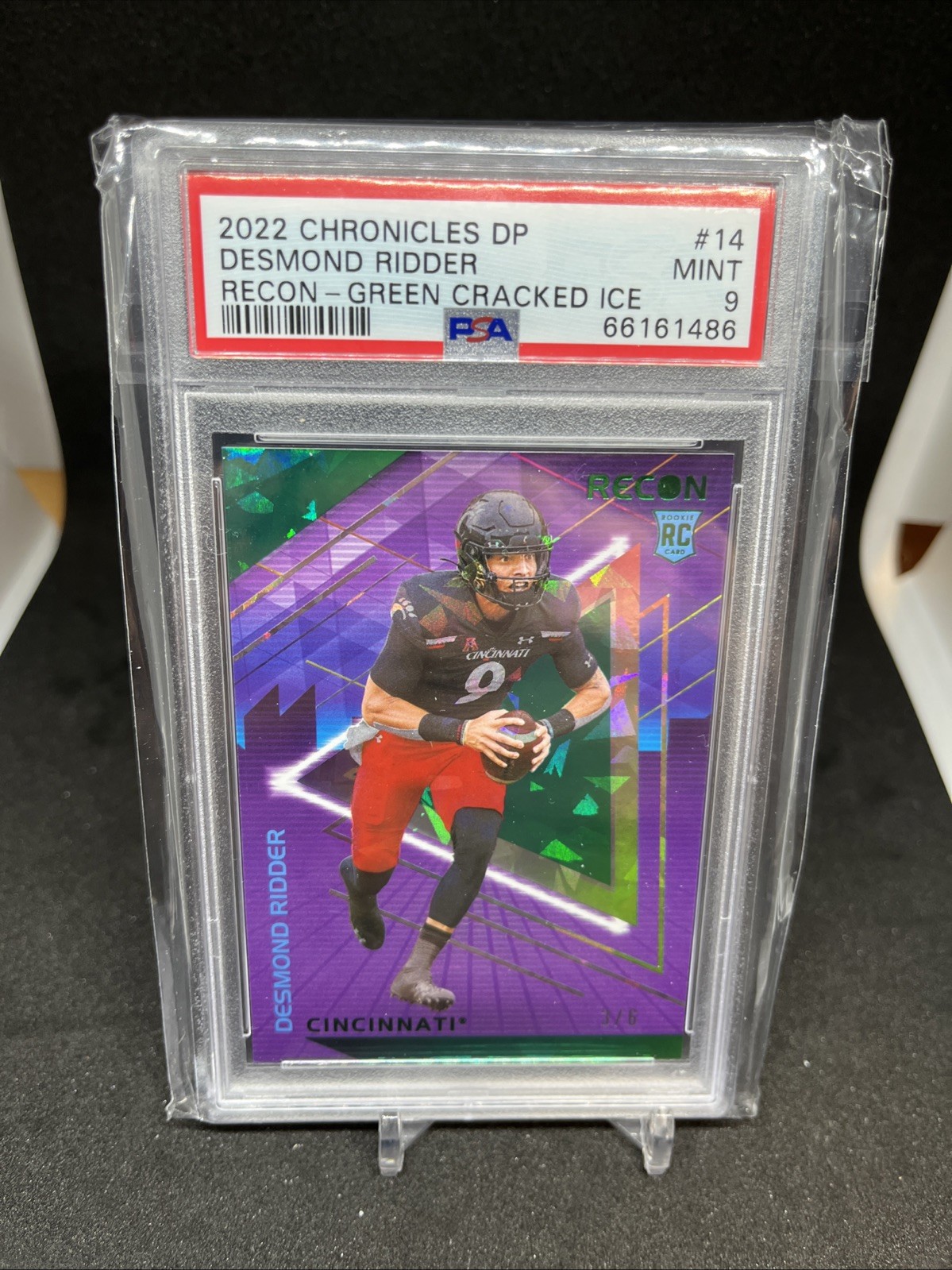 Desmond Ridder Panini Chronicles Draft Picks Recon #14 Green Cracked Ice