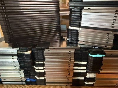 (Lot of 125)  1.44MB 3.5''  Floppy Disks.  Mixed Lot Used Diskettes. R/W Unix/DOS
