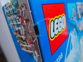 LEGO City Police Station 7498 Discontinued Unopened Set