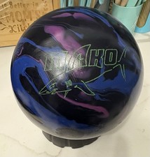 Track Mako Bowling Ball 15 Lbs Used