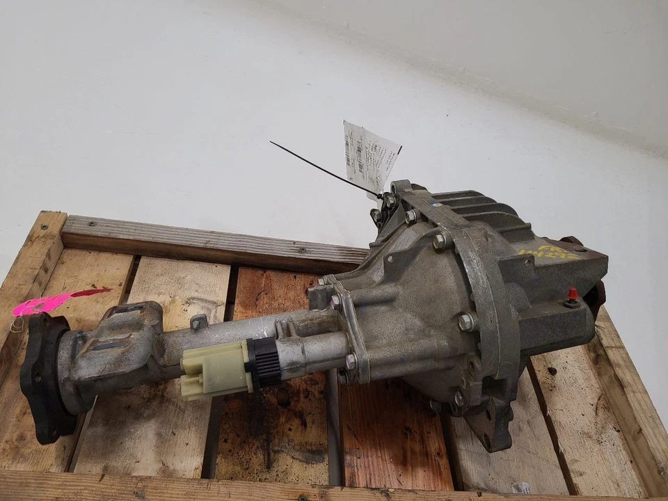 Chevrolet Suburban 1500 2013-2014 portador delantero relación de eje 3,42 Opt GU6 Foto 2 de 4