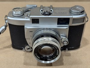 MINOLTA SUPER A 35㎜ F3.5 50㎜ F2 Minolta Super A | Throwback to the good old days - YouTube
