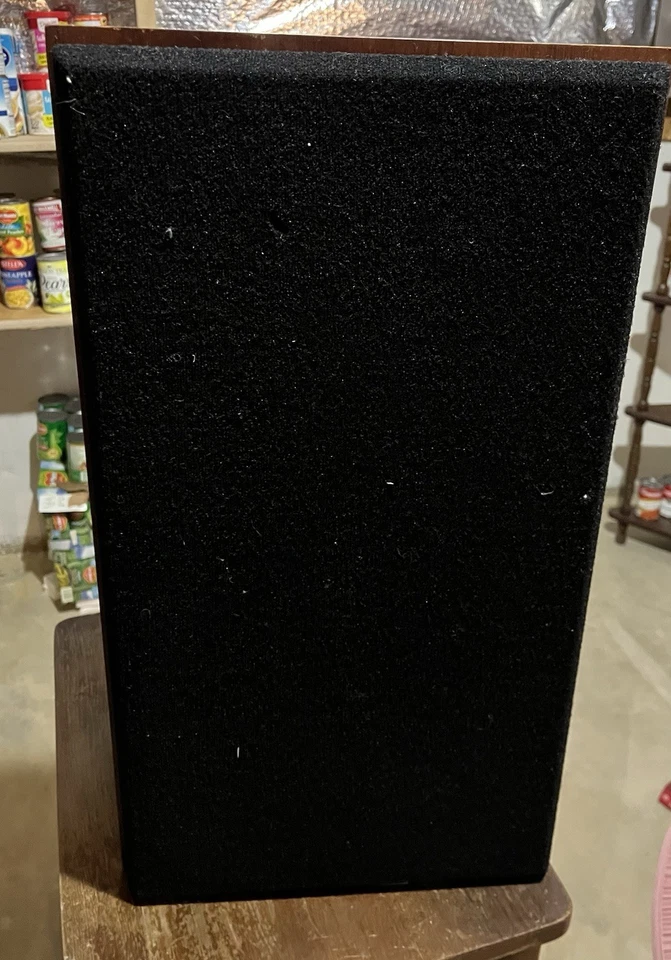 Yamaha NS-670 10-inch 3-Way Speakers - Image 4 of 4