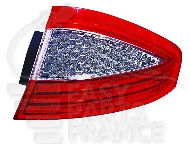 Feu arrière droit extérieur pour Ford Mondeo 4 portes de 2007 à 2010