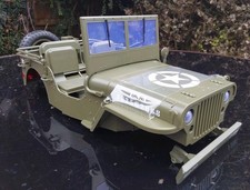 JJRC C8815 Jeep Maßstab 1:10 grün Hardbody + Beleuchtungswebstuhl. UK Teile.