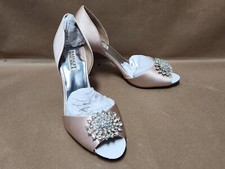Badgley Mischka Embellished Peep Toe Heel Pump 9.5 Heels Pink