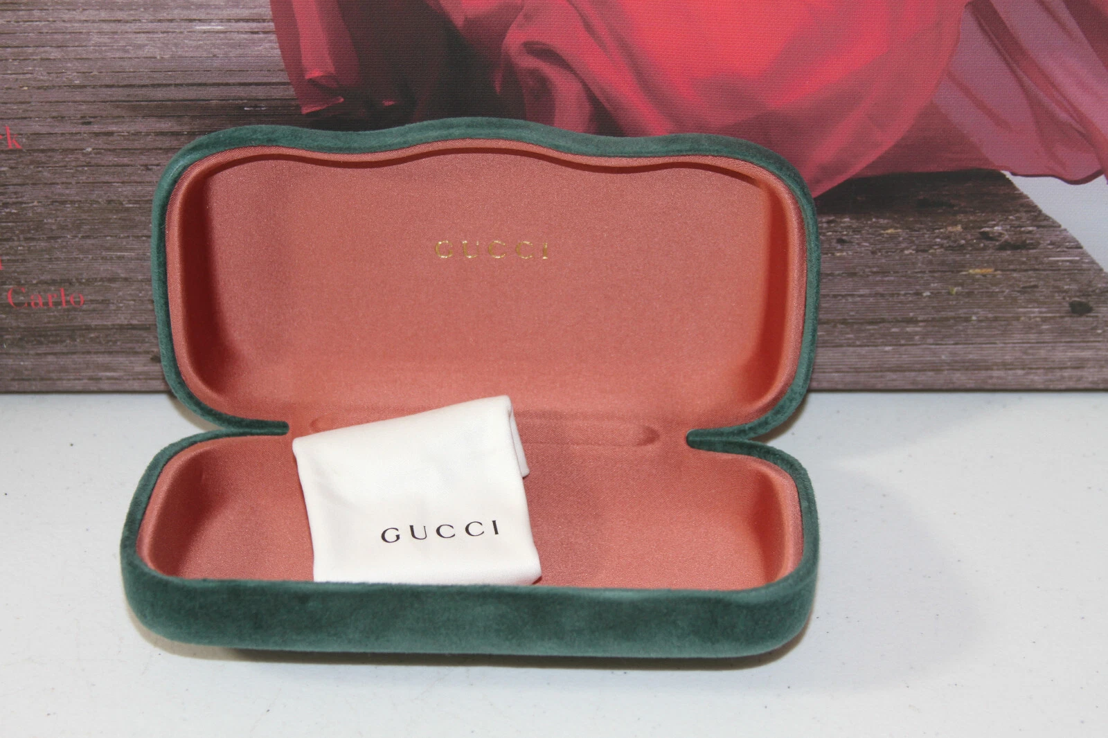 Lunettes de soleil Gucci Velvet étui rigide grandes lunettes #03