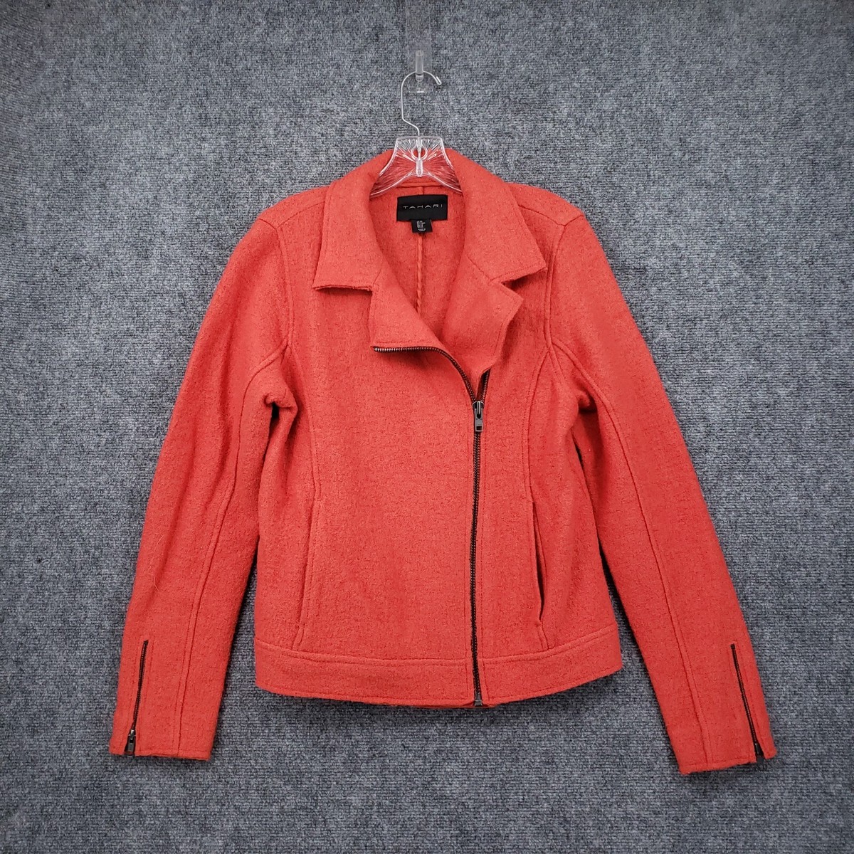 Tahari Women's Red Cashmere Sweater, Medium, Pre-owned Tahari