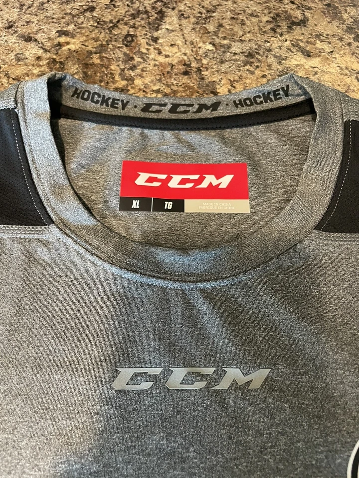 Рубашка CCM ST. Мужские хоккейные кроссовки Cloud State XL NCAA - Изображение 4 из 4